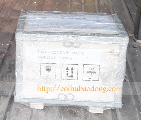 Sản phẩm coi bao dong được đóng gói cẩn thận khi vận chuyển đến công trình cho khách Sản phẩm coi bao dong được đóng gói cẩn thận khi vận chuyển đến công trình cho khách