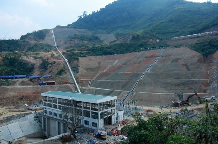 Còi báo xả lũ của Thành Công được đặt ở nhà máy thủy điện Ca Nan 1 & 2 (Nghệ An) Còi báo xả lũ của Thành Công được đặt ở nhà máy thủy điện Ca Nan 1 & 2 (Nghệ An)