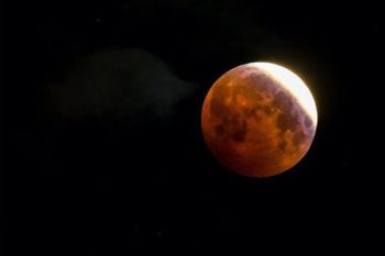 Nguyệt thực là gì? Nguyệt thực ảnh hưởng như thế nào đến Trái Đất